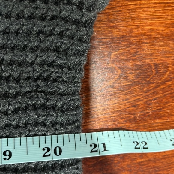 Banana Republic Womens Cardigan S Gray Double Breasted Crop Waffle Knit Boxy EUC - Picture 11 of 12